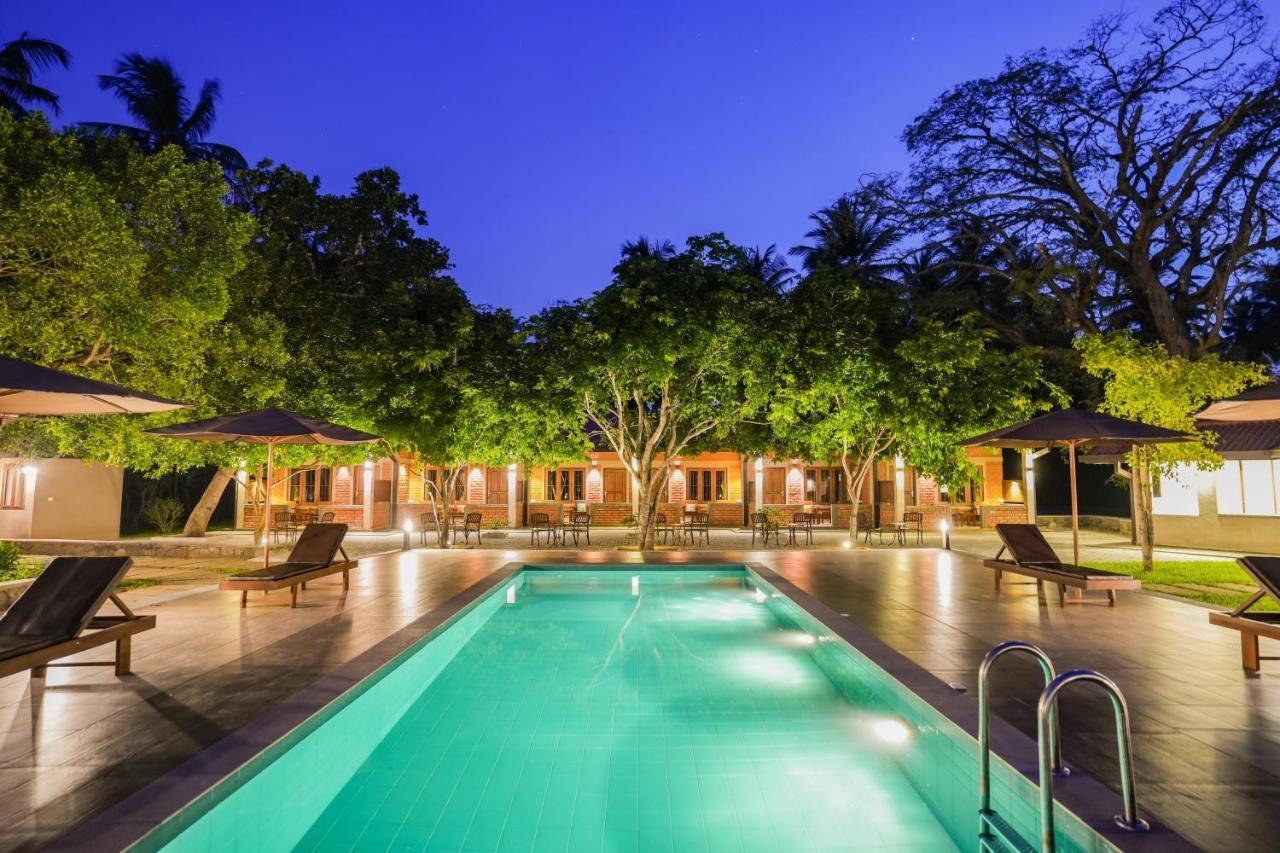 Hotel Malala Retreat Hambantota Esterno foto